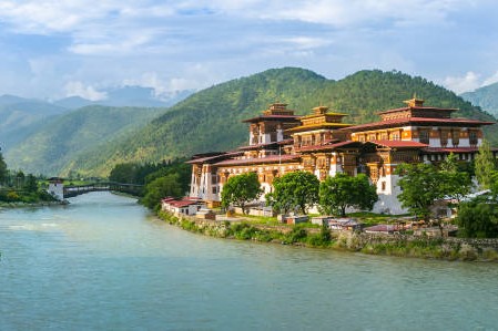 Punakha Dzong Monastery, one of the largest monestary in Asia